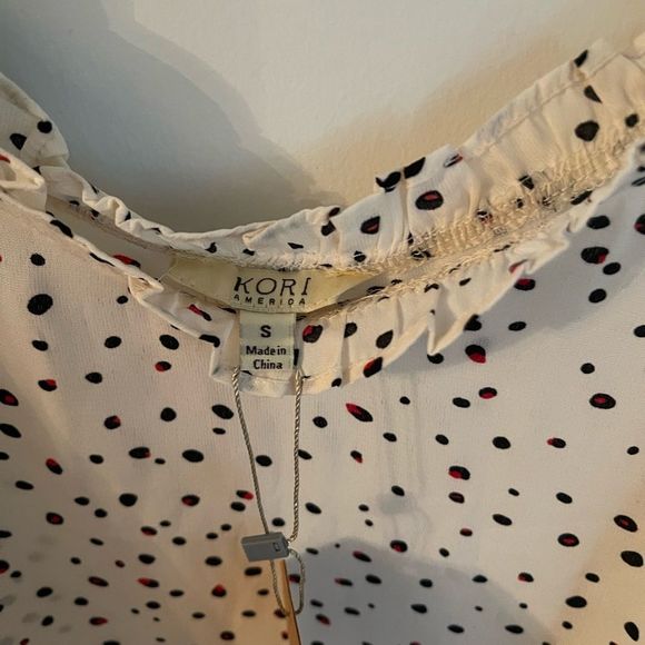 Kori America Ruffles& Dots Camisole in Ivory - Picture 3 of 6